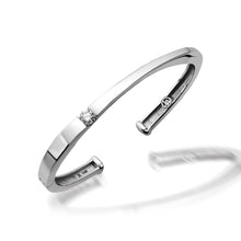 Load image into Gallery viewer, Women's 14 karat White Gold Polar Diamond Cuff Bracelet
