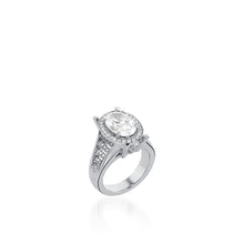 Load image into Gallery viewer, Elizabeth Elite White Gold Diamond Ring