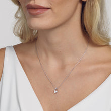 Load image into Gallery viewer, Oyster Petite Diamond Solitaire Pendant Necklace
